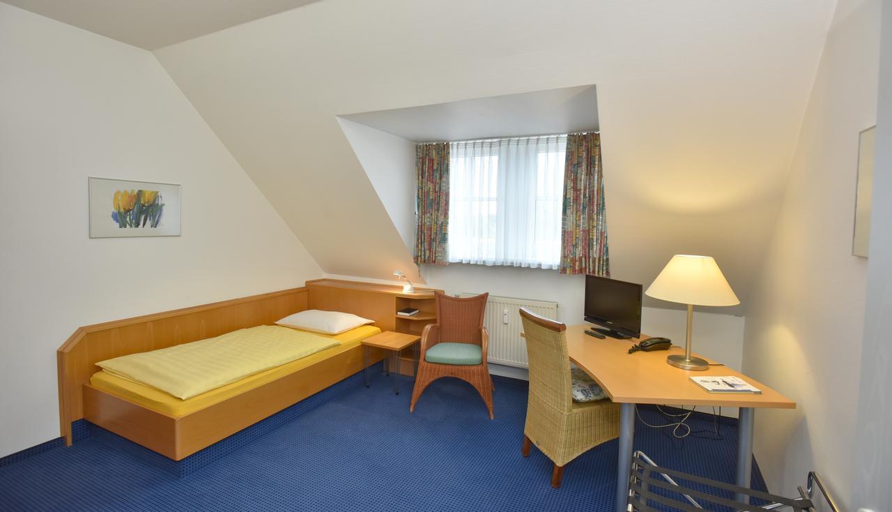 Hotel Fasanengarten Sarstedt Eksteriør billede